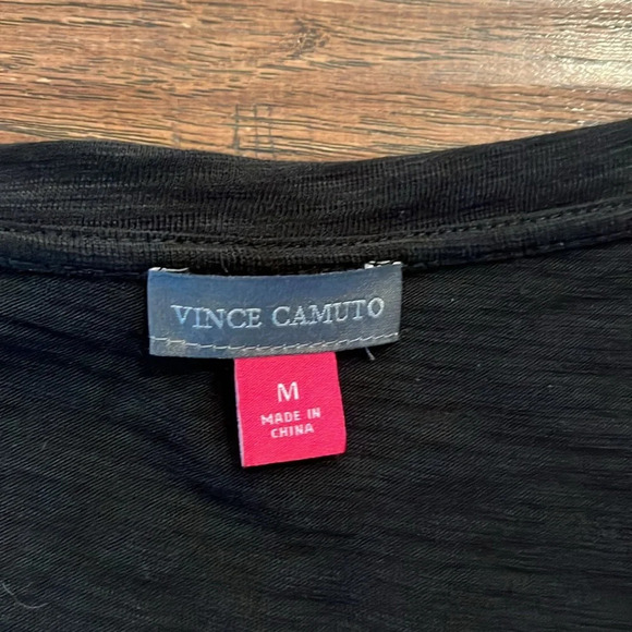 Vince Camuto Short Sleeve Shirt - Picture 2 of 4